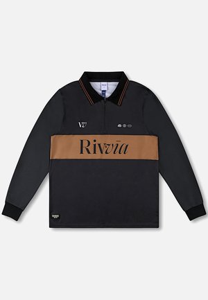 Czarna bluza z długim rękawem i półzamkiem, z brązowym poziomym paskiem i napisem "Rivvia" w pogrubionym czarnym kolorze, z kontrastującymi detalami kołnierza.