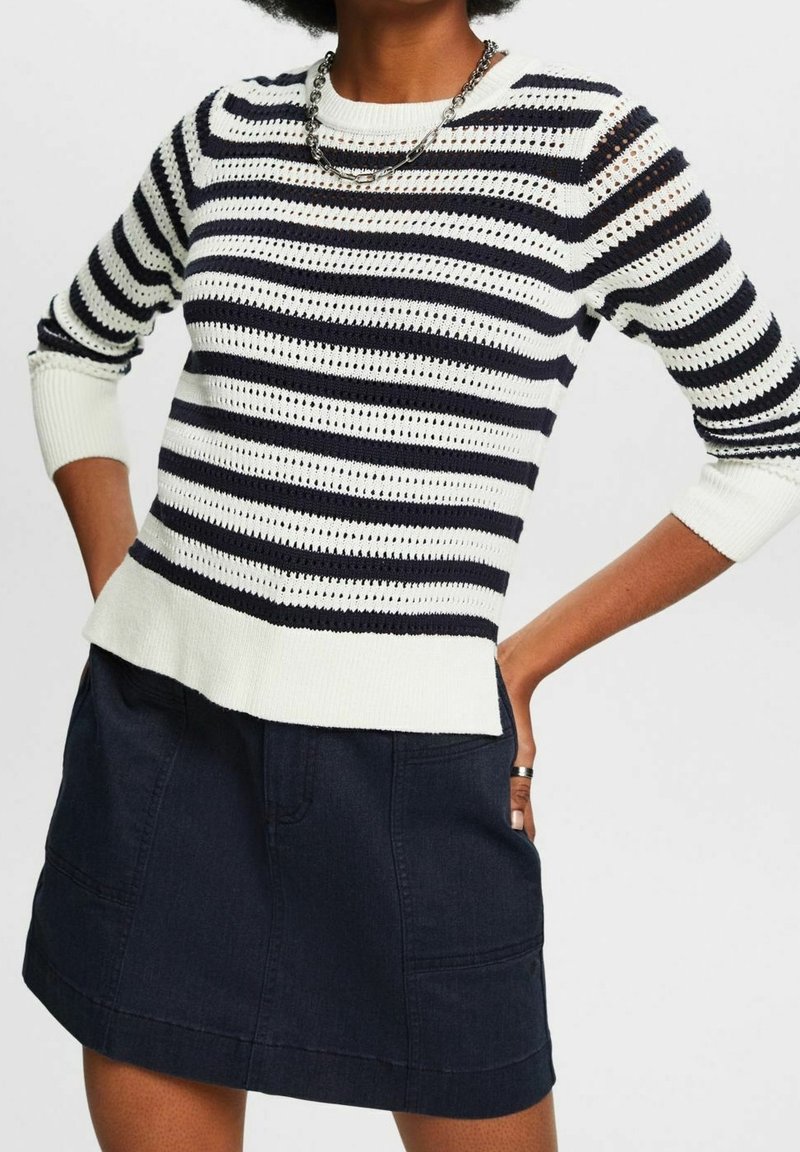 Esprit Stickad tröja - off-white