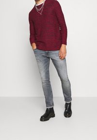 Only & Sons Pullover - red