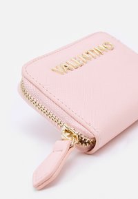 Valentino Bags DIVINA - Carteira - cipria