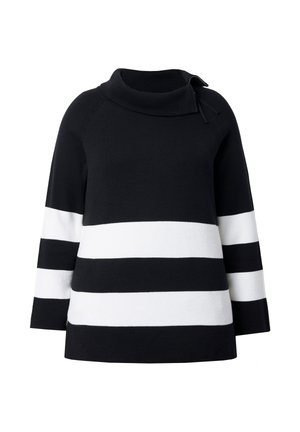 Stribet sweater i sort og hvid med funnel neck, der har tre brede vandrette striber og lange ærmer. Blød strikket tekstur.