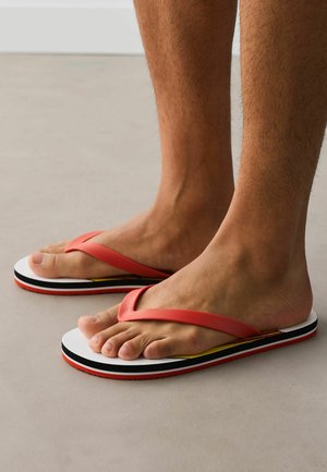 Next, REGULAR FIT - FLIP FLOPS . - Bazénové šmýkačky - snoopy