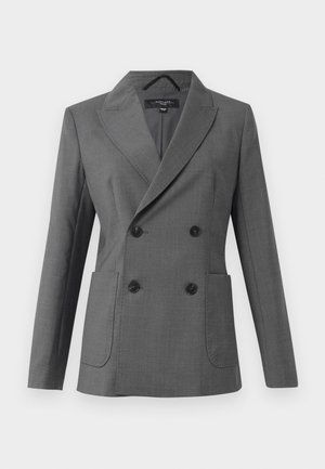 Blazer grigio doppiopetto con ampi rever, quattro bottoni neri, due tasche anteriori a toppa e maniche lunghe, mostrato su uno sfondo bianco.