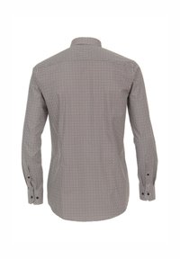 Langarmshirt met een klein geometrisch patroon; de stof lijkt geweven; kleuren omvatten zwart, wit en rode accenten; heeft een button-down kraag.