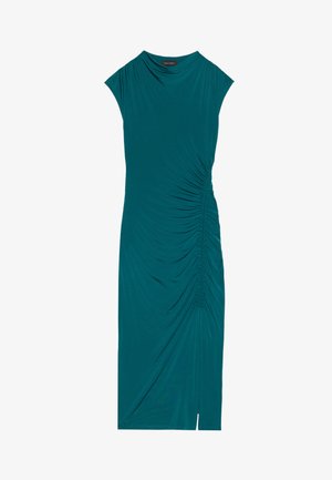 Törökzöld ruha, kapucnis ujjakkal, oldalt ráncolt részletekkel, térd alá érő hosszúsággal, és egy hasítékkal az alján a design részletek fokozása érdekében.