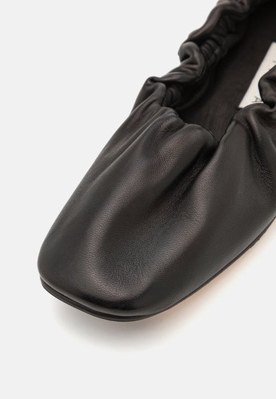 MIISTA DEVON - Balerina cipők - black/red