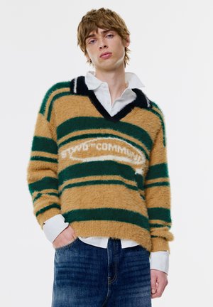 STRIPED - Trui - dark green