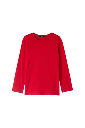 Czerwona koszula z długim rękawem i okrągłym dekoltem, o prostym, jednolitym wzorze na białym tle.