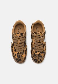 Call it Spring IMPALLAA B.E.D FOAM - Baskets basses - brown/multi-coloured