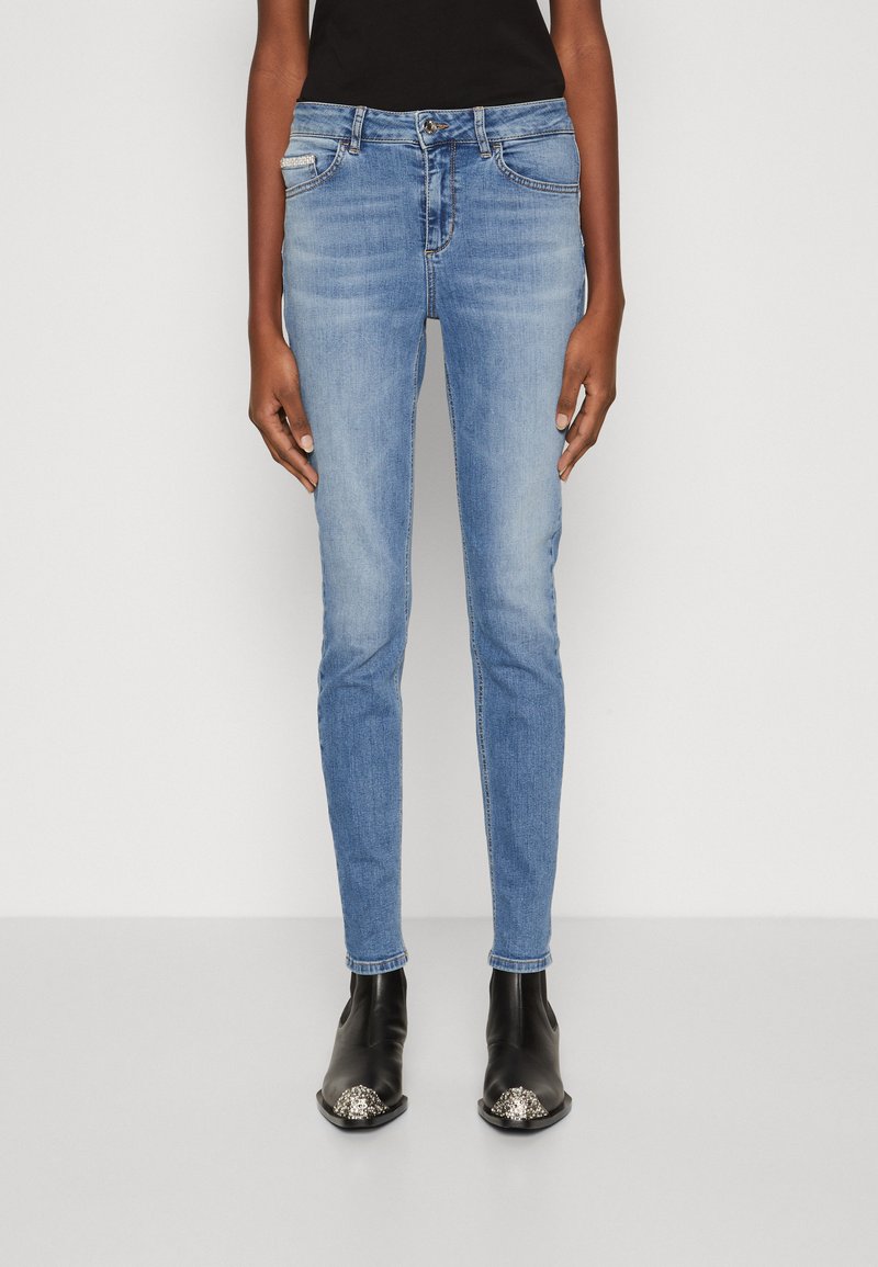 Liu Jo Jeans UP DIVINE - Vaqueros pitillo - denim blue light utility