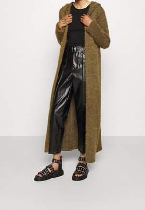 Urban Classics Cardigan - khaki