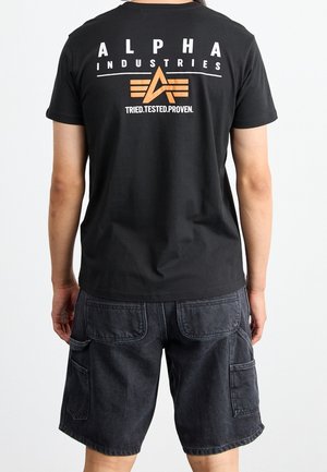 T-shirts print - black