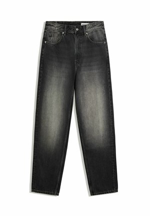 Sorte denim jeans med en falmet finish, der har fem lommer, et lige ben design og synlige sømme langs sømmen.