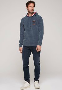 Camp David Kapuzenpullover - dark sky