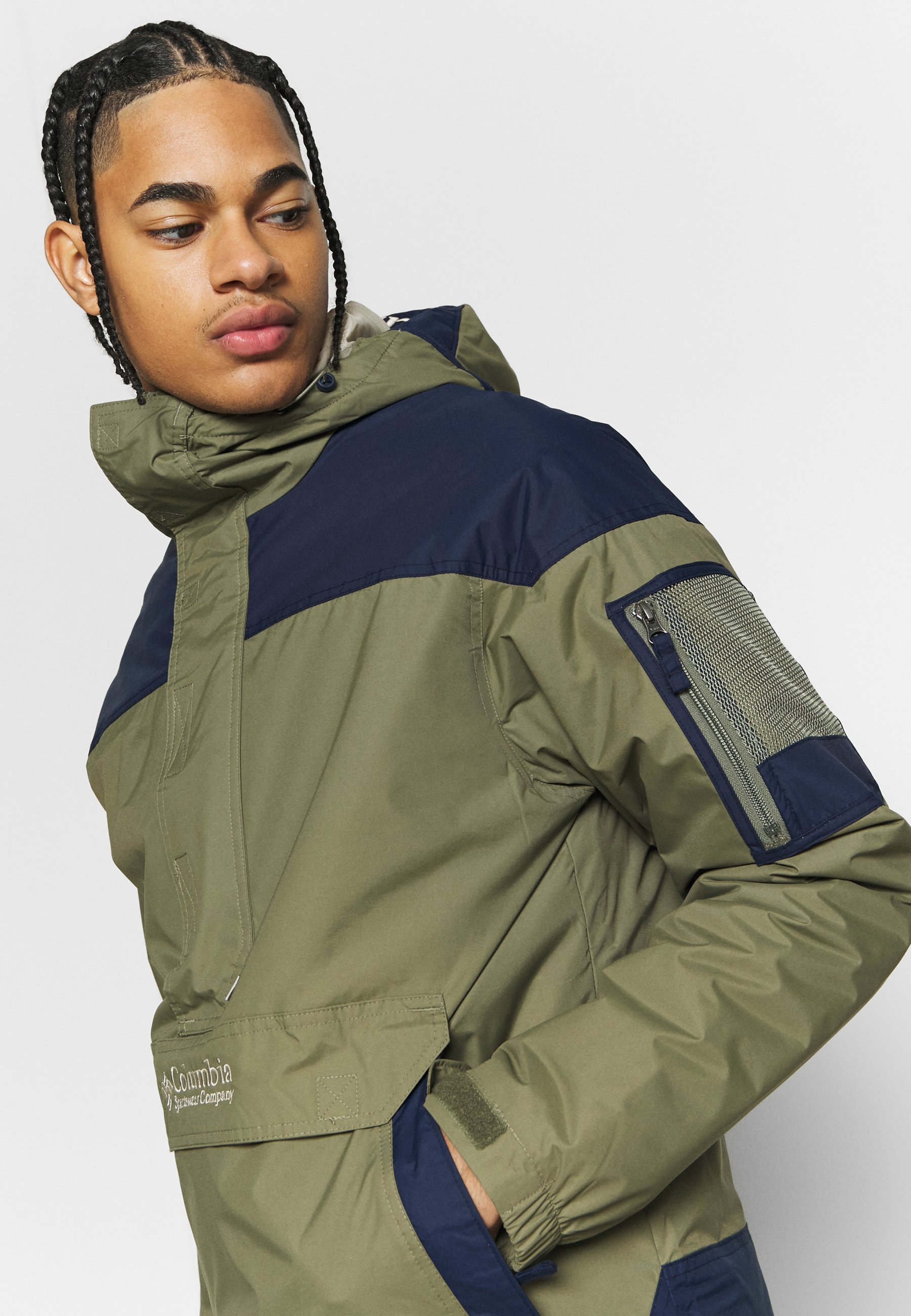 columbia khaki challenger pullover jacket