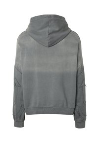 Sweat à capuche gris avec grande capuche et poignets côtelés, montrant la vue arrière avec des motifs de flèches cousus sur chaque manche.