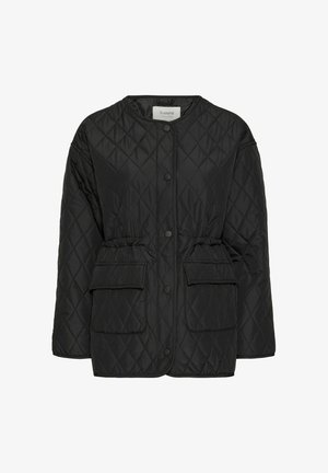 Veste noire matelassée avec un col rond, boutons-pression, taille élastique et deux poches avant. Tissu synthétique lisse.