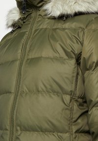 Tommy Hilfiger Down coat - olive