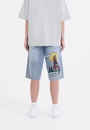 BORN WILD  - Shorts di jeans - bleach