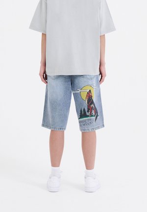 BORN WILD  - Short en jean - bleach