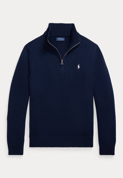Pull en maille bleu marine à fermeture éclair quart de zip, col, poignets et ourlet côtelés, avec un logo blanc Polo Ralph Lauren sur la poitrine gauche.