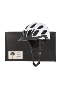 Weißer und schwarzer Fahrradhelm mit Belüftungsöffnungen, verstellbaren Riemen und matter Oberfläche, präsentiert neben einer schwarzen Box mit Etikettendetails.