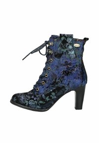 Stivaletti alla caviglia con lacci in velluto blu scuro e nero, decorati con motivi floreali, dettagli metallici e un tacco medio. Tessuto testurizzato con una finitura liscia.