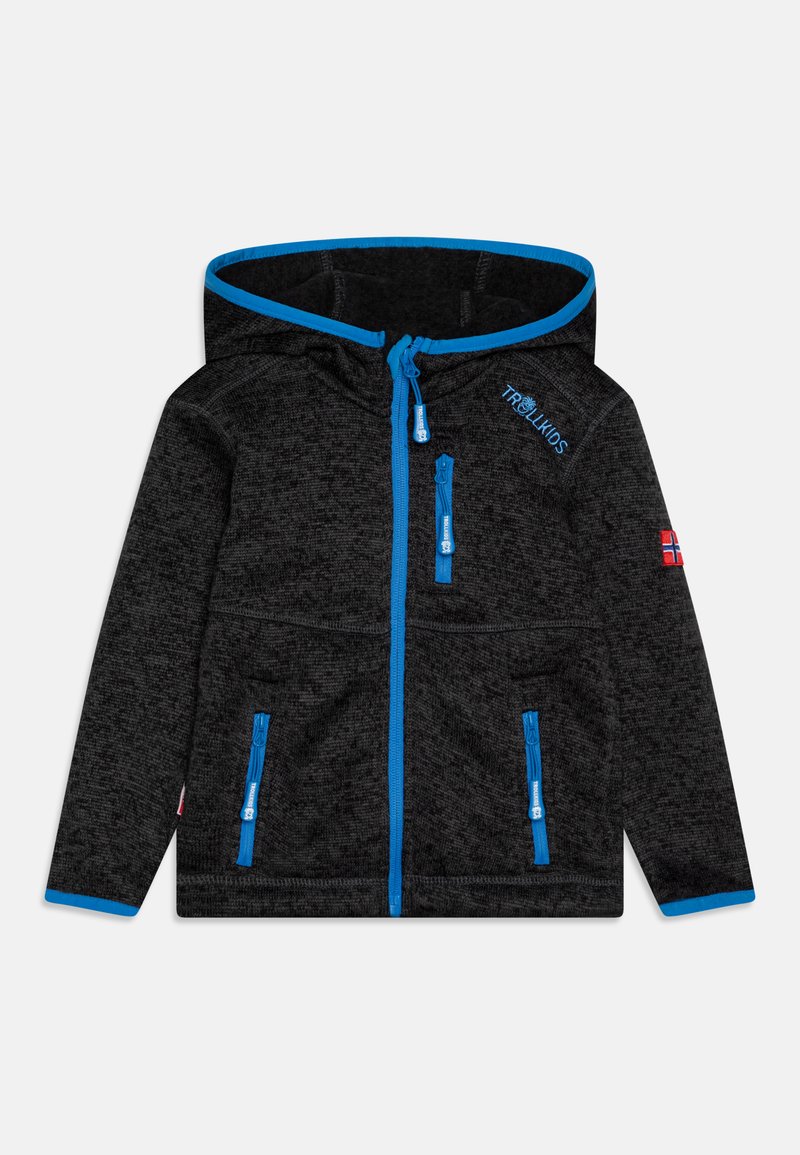 Laste must kapuutsiga sviiter siniste aktsentidega, millel on lukuga esikülg ja mitu lukuga taskut. Materjal näeb välja tekstuurne ja hoodil on eriline disain.