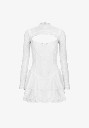 Weißes Spitzenkleid mit langen Ärmeln, hohem Ausschnitt, ausgeschnittenem Brustdetail, tailliertem Oberteil und mehrlagigem kurzem Rock.