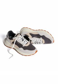 HOFF BEIJING II - Sneakers - beige
