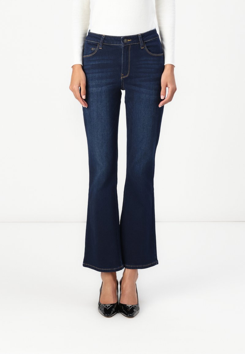 Guess - SEXY BOOT - Bootcut jeans - blue haven, Enlarge