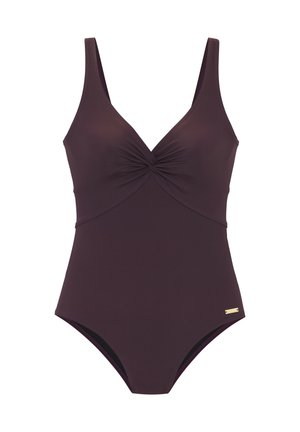 Tmavofialové jednodielne plavky so skrúteným detailom vpredu a širokými ramienkami, s malou zlatou značkovou štítkou pri bokoch.