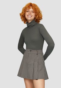 QS MIT ROLLKRAGEN - Langarmshirt - anthrazit