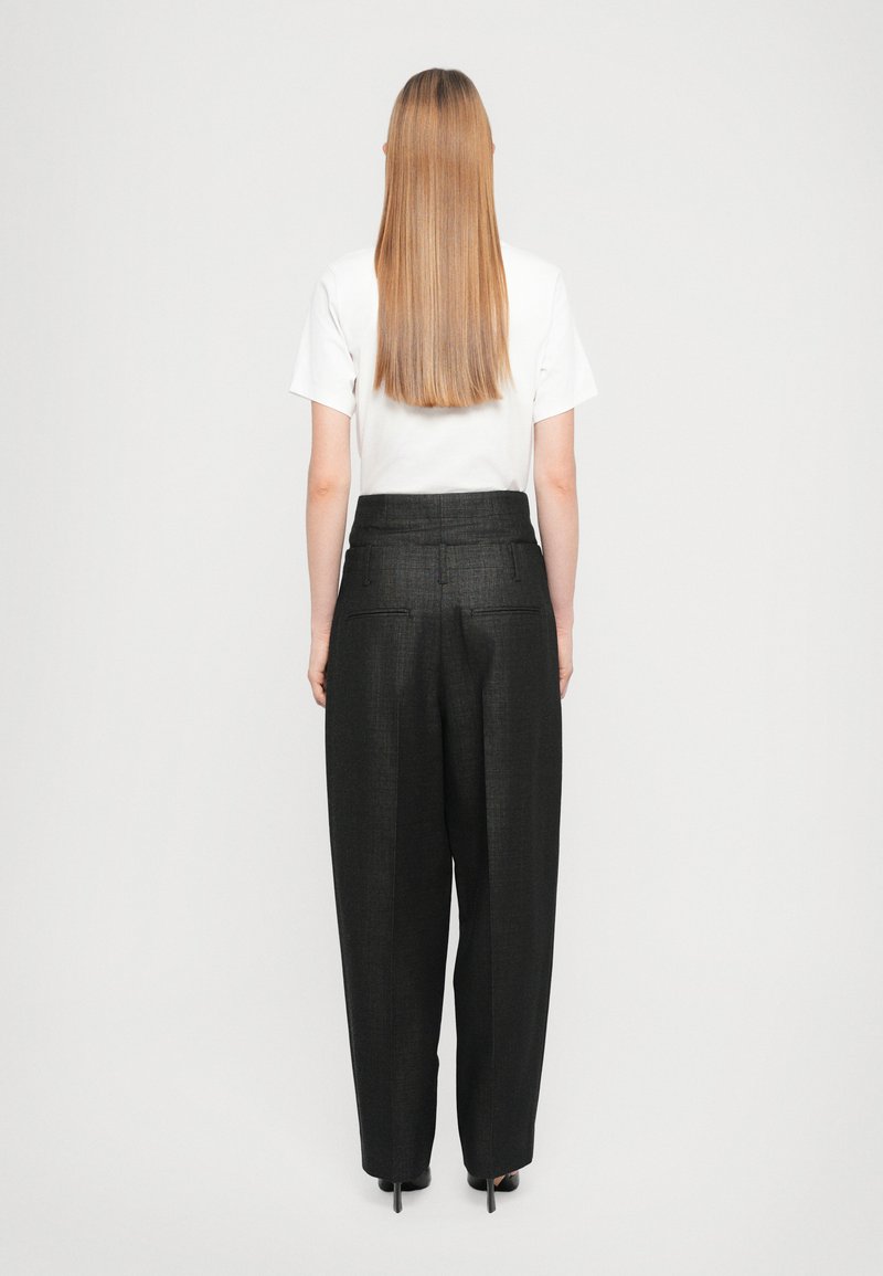 Victoria Beckham DOUBLE WAISTBAND DETAIL TROUSER - Pantalon classique - black