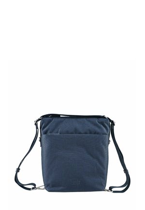 Sac bandoulière en tissu bleu marine avec une bandoulière ajustable, fermeture zippée supérieure et poche avant. Logo embossé sur le bas à l'avant. Texture lisse.