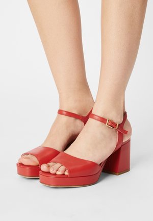 Tamaris Sandali - red