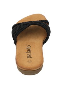 Svart flätad remsandaler med en mjuk brun mockainsole och gummisula. Har en minimalistisk design och är lätta att ta på.