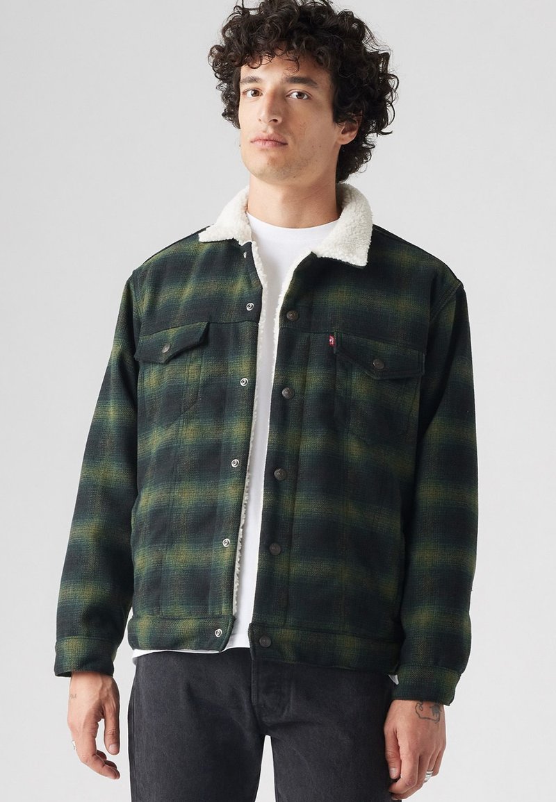 Levi's® RELAXED FIT - Chaqueta de entretiempo - scottie scarab