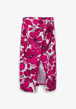 Gonna avvolgente floreale realizzata in tessuto leggero, con grandi fiori rosa e neri su uno sfondo bianco, dotata di vita legata e spacco laterale.