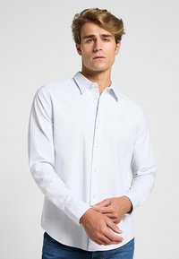 Chemise - shy blue bright white