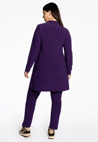 YOEK SLIM FIT - Broek - lila