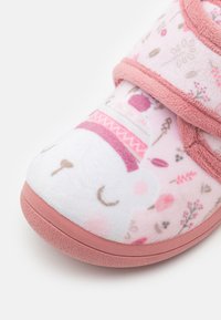 Gioseppo VIVERUP - Lær-at-gå-sko - rosa