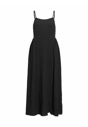 Robe maxi noire texturée avec fines bretelles spaghetti et taille légèrement froncée pour une coupe décontractée.