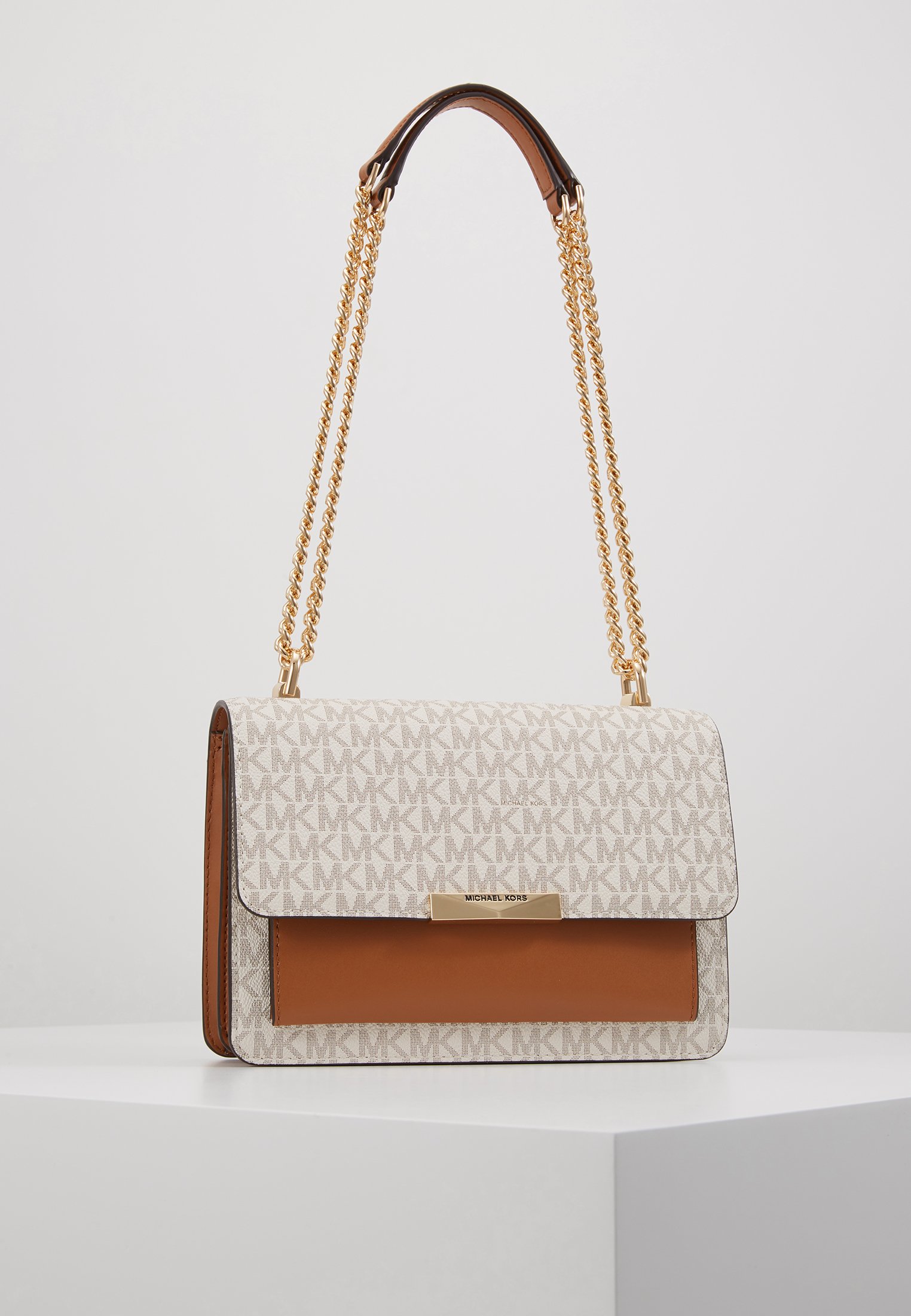 MICHAEL MICHAEL KORS Women's Jade Large Gusset Shoulder Bag Vanilla