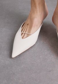 NEOUS MATAR - Mules - cream