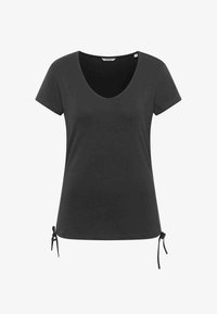 Vybrané, pirate black