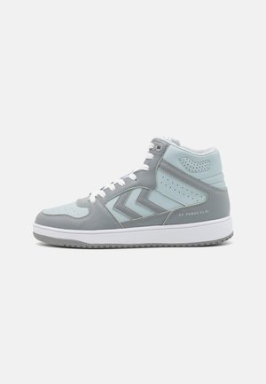 ST POWER PLAY MID - High-top trainers - grey/white
