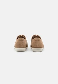 Anna Field LEATHER - Sapatos de atacadores - cognac