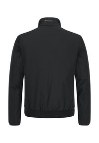 Schwarze, leichte Jacke mit Stehkragen, elastischen Bündchen und Saum. Glatte Textur, minimalistisches Design und dezente Markenkennzeichnung am Kragen.