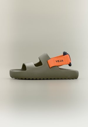 Veja MINI ETNA UNISEX - Σαγιονάρες πισίνας - kaki